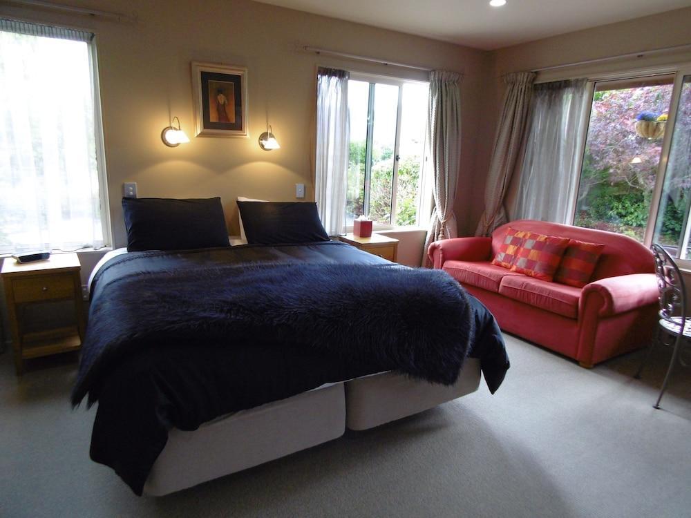 Blue Ridge Studios And Bed & Breakfast Te Anau Eksteriør billede