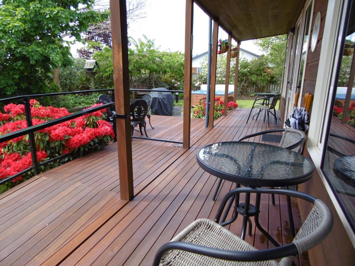 Blue Ridge Studios And Bed & Breakfast Te Anau Eksteriør billede